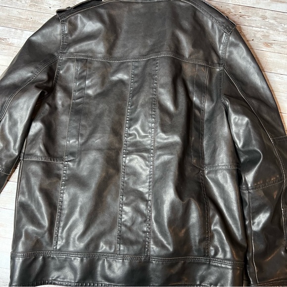 💚Levi’s men’s brown faux leather jacket - Picture 5 of 10